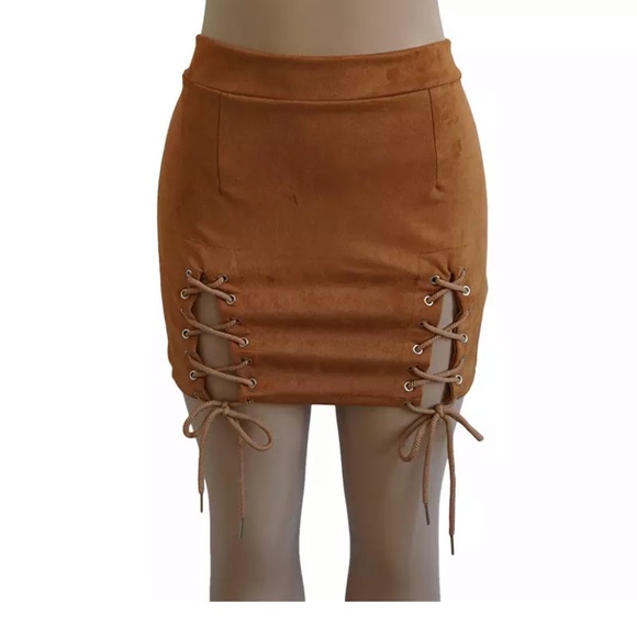 Hana ♡ Coffee Brown Suede Lace Up Skirt - Picture 3 of 5